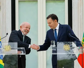 Imagem ilustrativa da imagem Lula defende que empresas brasileiras atuem em Portugal