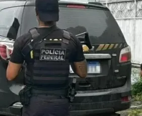 Imagem ilustrativa da imagem Mãe é presa por abusar das filhas e postar vídeos delas em fóruns virtuais