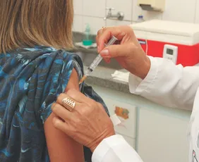 Imagem ilustrativa da imagem Médicos explicam as diferenças entre vacinas contra a gripe