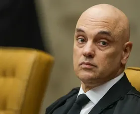 Imagem ilustrativa da imagem Moraes aumenta restrição para voos de drones na casa de Bolsonaro