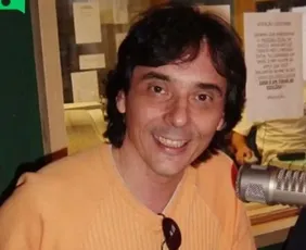 Imagem ilustrativa da imagem Morre Ricardo Schnetzer, dublador de Tom Cruise e Al Pacino