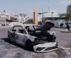 Imagem ilustrativa da imagem Morte de chefe de cartel desencadeia onda de violência no México