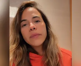 Imagem ilustrativa da imagem "Muito frustrante", diz Miá Mello após ficar presa no Catar devido a bombardeios