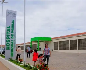 Imagem ilustrativa da imagem Mulher morre e mais de 100 pessoas buscam hospital após comerem em pizzaria