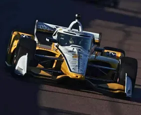 Imagem ilustrativa da imagem Newgarden vence em Phoenix e assume liderança