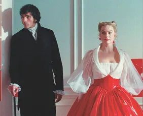 Imagem ilustrativa da imagem “O Morro dos Ventos Uivantes”: adaptação de romance enfrenta críticas