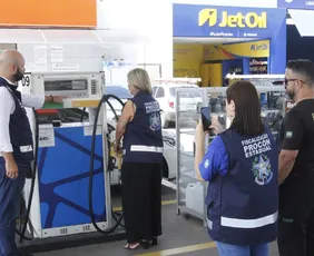 Imagem ilustrativa da imagem O que se sabe sobre a operação que investigou preços dos combustíveis no ES