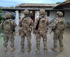 Imagem ilustrativa da imagem PF faz operação contra tráfico de drogas e lavagem de dinheiro em Guarapari