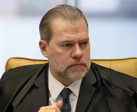 Imagem ilustrativa da imagem PF pede suspeição de Toffoli no caso Master após menções a ministro em celular