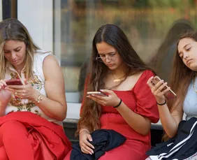 Imagem ilustrativa da imagem Pai de adolescente desabafa: "Mudou da água para o vinho em casa”