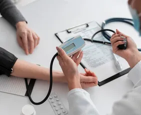 Imagem ilustrativa da imagem Perigo nos consultórios: Mentiras de pacientes colocam a vida em risco