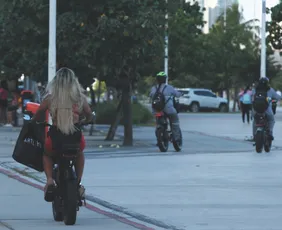 Imagem ilustrativa da imagem Perigos no trânsito: ES já tem 60 acidentes com bikes elétricas este ano