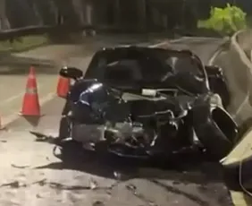 Imagem ilustrativa da imagem Porsche invade contramão e causa acidente em São Paulo; dona do carro mora no ES