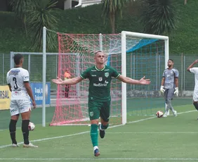 Imagem ilustrativa da imagem Porto Vitória usa virada na semifinal como lição para a final