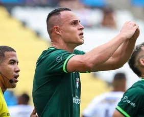 Imagem ilustrativa da imagem Porto Vitória vence o Serra e abre boa vantagem na final do Capixabão 2026