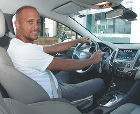 Imagem ilustrativa da imagem Projeto prevê carteira de motorista só para carro automático