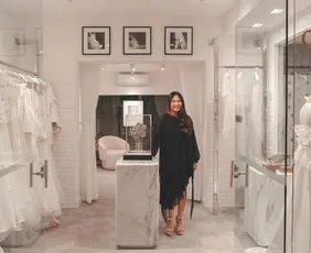 Imagem ilustrativa da imagem Quem é a capixaba que cria vestidos de noiva de famosos?