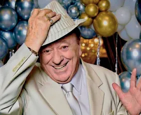 Imagem ilustrativa da imagem Raul Gil anuncia início de gravações de programa para o YouTube feito de casa