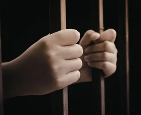 Imagem ilustrativa da imagem Relator da PEC da Segurança mantém redução da maioridade penal