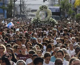 Imagem ilustrativa da imagem Romaria das Mulheres atrai centenas no oitavo dia da Festa da Penha