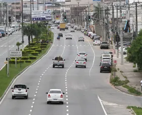 Imagem ilustrativa da imagem Ruas de Vila Velha serão interditas domingo para corrida e Romaria dos Cavaleiros