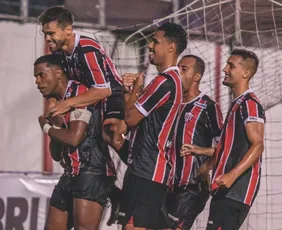 Imagem ilustrativa da imagem Serra perto de garantir vaga na Copa do Brasil