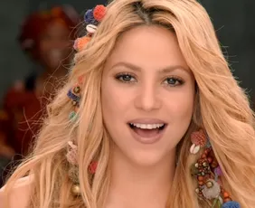 Imagem ilustrativa da imagem Shakira conquista o posto de artista latina com maior bilheteria em turnê