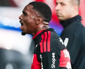 Imagem ilustrativa da imagem Sob comando de Leonardo Jardim, Evertton Araújo aproveita nova chance no Flamengo