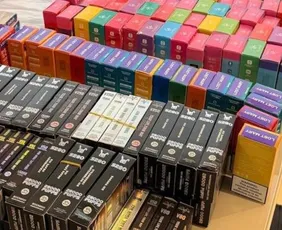 Imagem ilustrativa da imagem Suspeito é preso com mais de 200 cigarros eletrônicos no Noroeste do ES