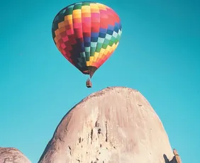 Imagem ilustrativa da imagem Turismo cresce pelo 5º mês e Espírito Santo é visto como um futuro polo do setor