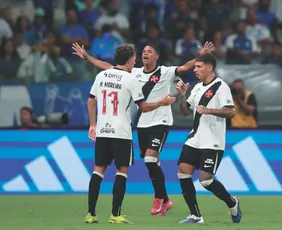 Imagem ilustrativa da imagem Vasco defende invencibilidade no Brasileirão fora de casa