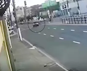 Imagem ilustrativa da imagem Vídeo mostra momento em que adolescente de 13 anos é atropelada em Vitória
