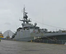 Imagem ilustrativa da imagem Visita a navio de guerra com entrada liberada