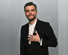 Imagem ilustrativa da imagem Wagner Moura entra no universo de Star Wars como detetive em série sombria
