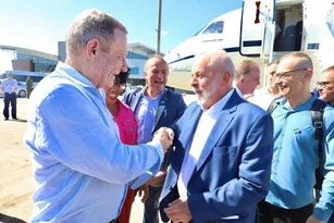 Imagem ilustrativa da imagem Lula deve ter reunião em breve com Coser