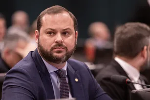 Imagem ilustrativa da imagem Victor Linhalis bate o martelo e vai se filiar ao PSB