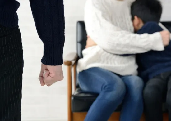 Imagem ilustrativa da imagem Violência sexual contra crianças e adolescentes triplica em uma década