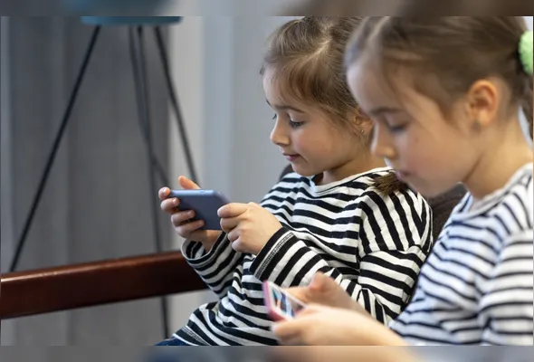 Imagem ilustrativa da imagem Plataformas educacionais sob vigilância