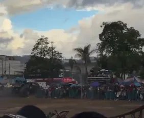 Imagem ilustrativa da imagem Acidente com monster truck deixa ao menos 2 mortos e 37 feridos na Colômbia