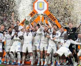 Imagem ilustrativa da imagem Aston Villa conquista a Europa League e desencanta no continente após 44 anos