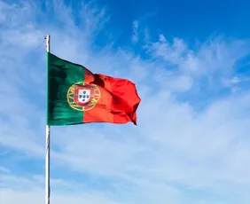 Imagem ilustrativa da imagem Como são novas regras para tirar cidadania de Portugal que começam nesta terça