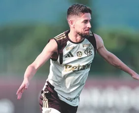 Imagem ilustrativa da imagem Copa do Brasil: Flamengo aposta na força do meio-campo contra o Vitória