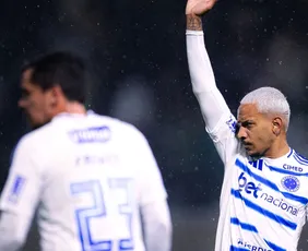 Imagem ilustrativa da imagem Cruzeiro encara Boca Juniors para garantir vaga e eliminar gigante da Libertadores