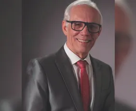 Imagem ilustrativa da imagem Fim da escala 6x1: “Lojas terão de atuar com inteligência”