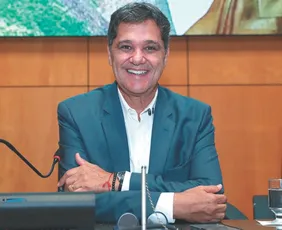 Imagem ilustrativa da imagem Finanças públicas: Ricardo Ferraço destaca o trabalho conjunto com municípios