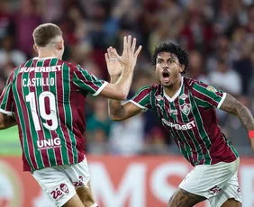 Imagem ilustrativa da imagem Fluminense flerta com eliminação, mas vence o Bolívar e segue vivo na Libertadores