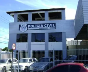 Imagem ilustrativa da imagem Funcionário de transportadora é atacado com golpes de facão na Serra