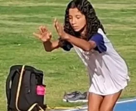 Imagem ilustrativa da imagem Garota de 12 anos morre após ter pescoço cortado por linha de pipa em SP