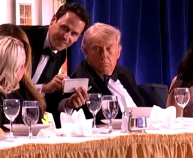 Imagem ilustrativa da imagem Líderes mundiais condenam disparo de tiros em jantar com Trump nos EUA