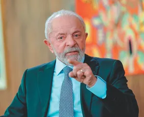 Imagem ilustrativa da imagem Lula irá de helicóptero de Vitória a Aracruz nesta quinta